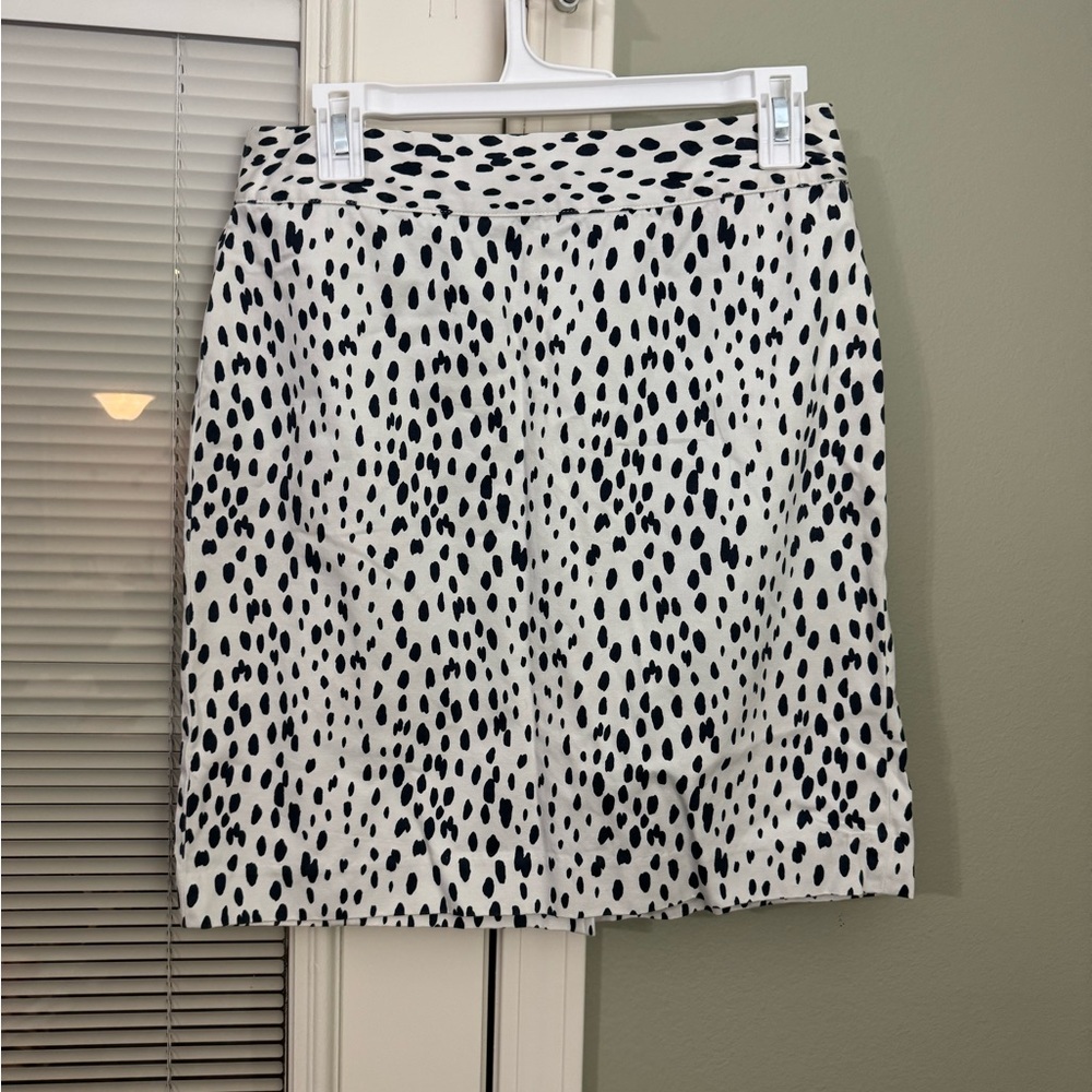 Banana Republic Navy and White Spotted Pencil Skirt